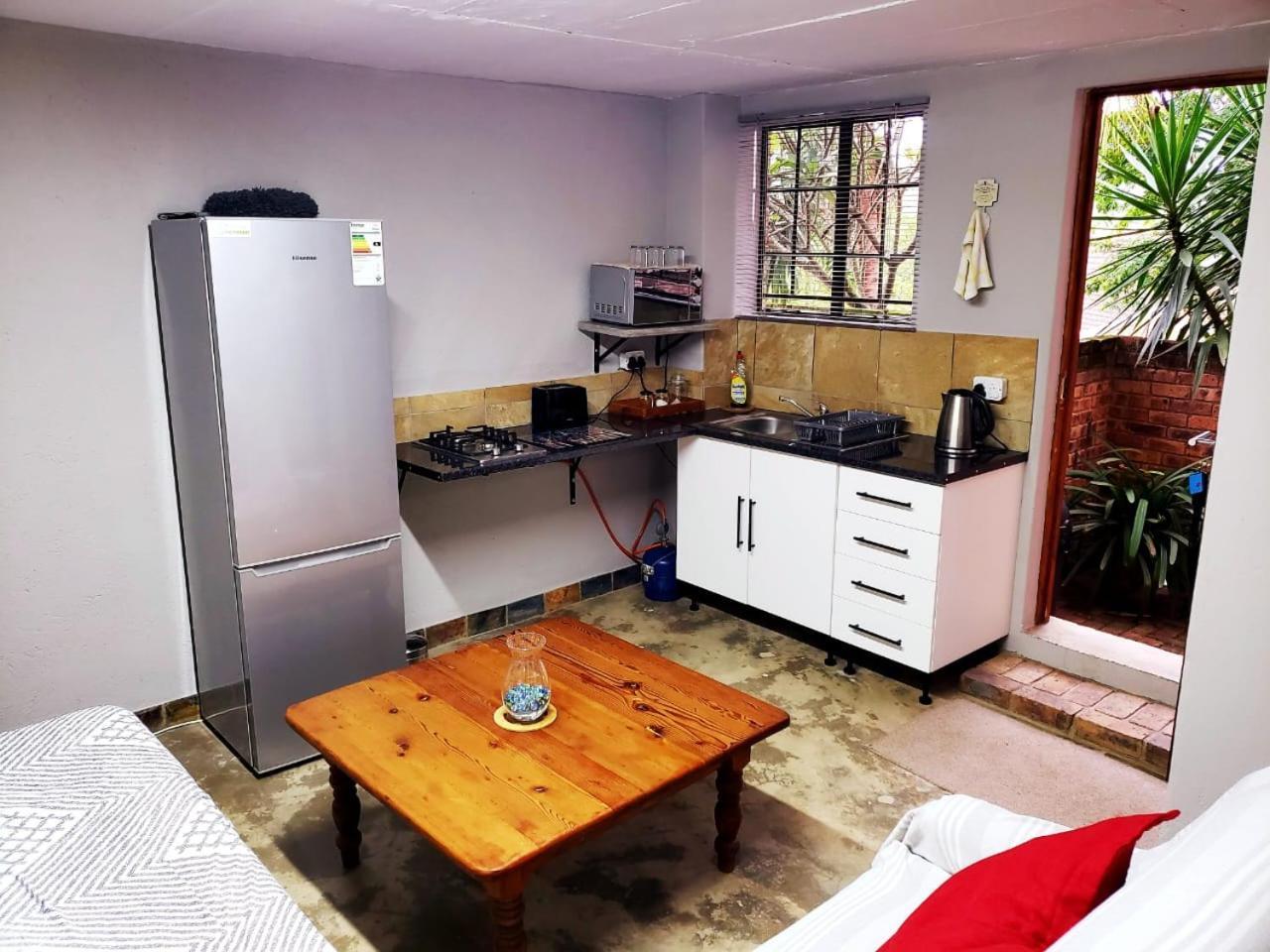 Апартаменты 13 @ Rhinoroad Nelspruit Нелспрёйт Экстерьер фото